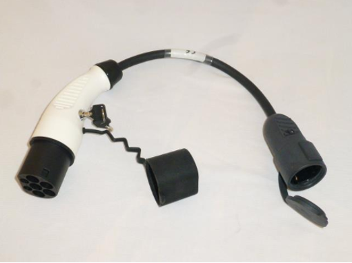 Picture of Type 2 schuko adapter med lås for ladestasjon uten fast kabel. Kun for beboere i Tunkvartalet